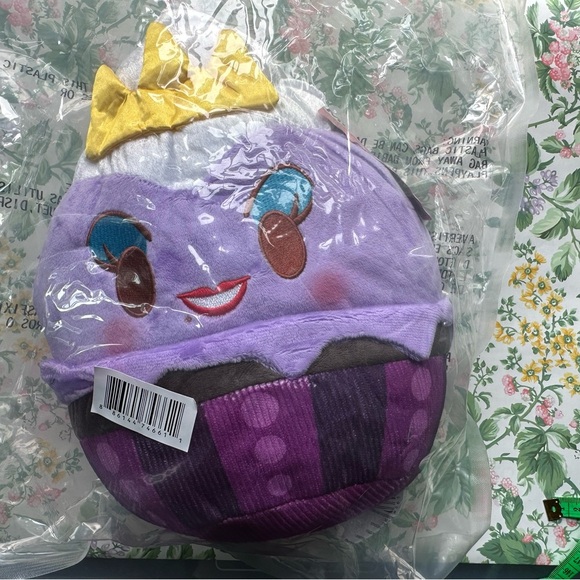 Disney Other - Disney Ursula Sea Witch Munchling Scented Plush NWT